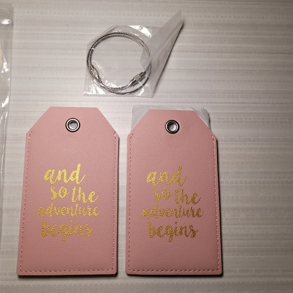 Leather Baggage Tags with Name ID Label Travel Essentials, Fun Pink 2- Pack - Picture 6 of 11